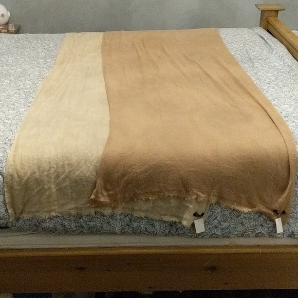 NEW 100% Pair of Cashmere Pashmina Scarves - Picture 4 of 4